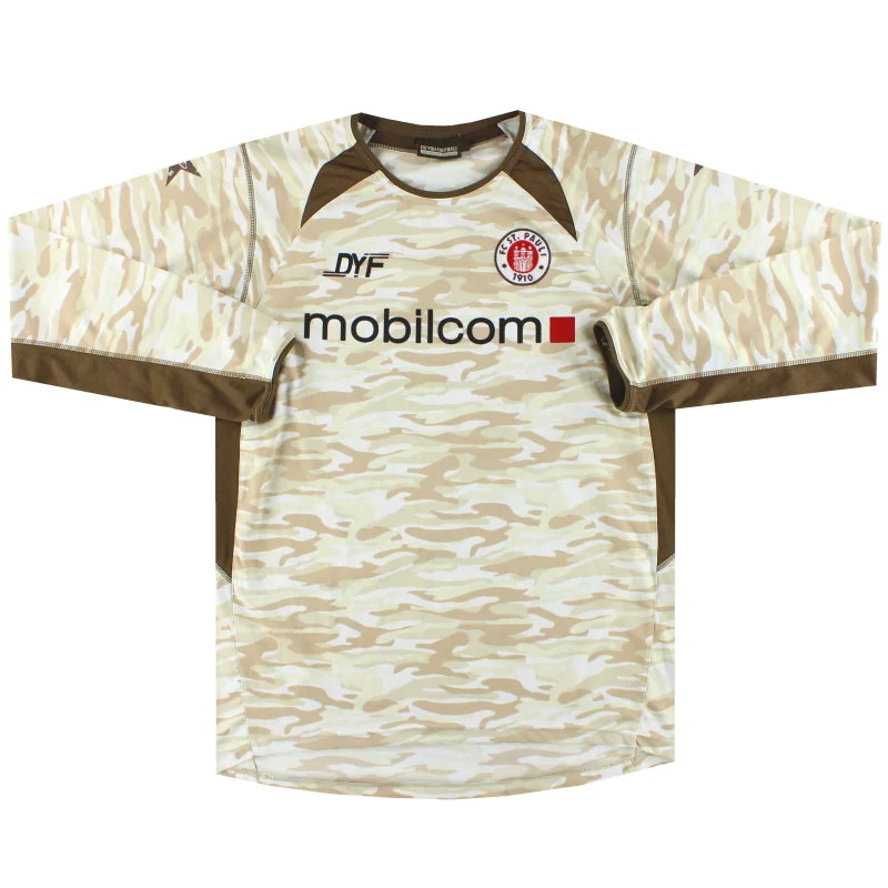2005/06 home